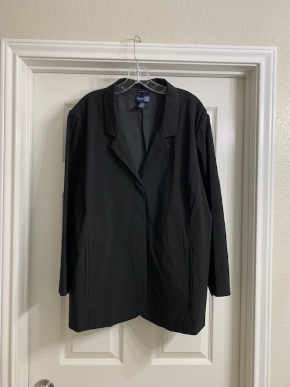 Venezia Jeans Brand Women's Black Stretch Blazer, Size 28